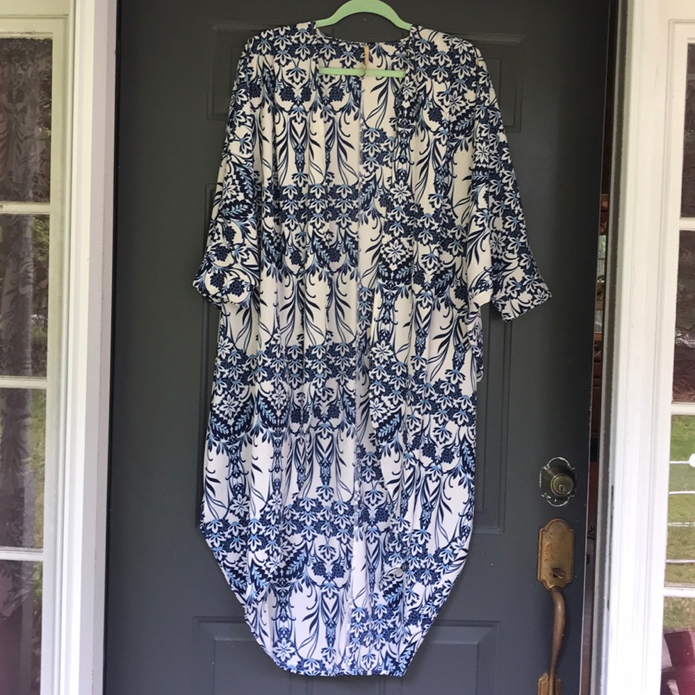 Elegant Long Floral Kimono